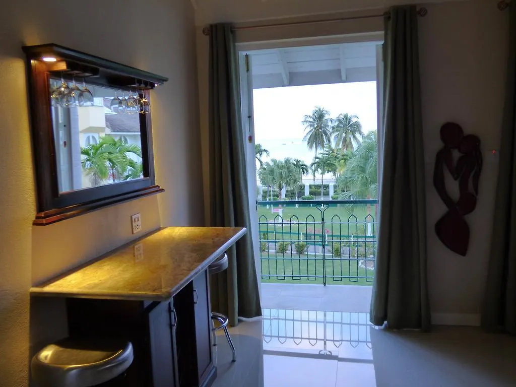 Beach One Bedroom Suite A29 Ocho Rios 0*,