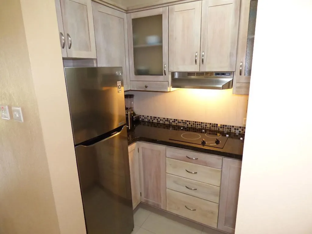 Beach One Bedroom Suite A29 Ocho Rios Apartment